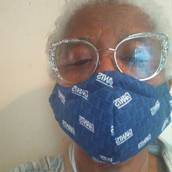 Small medium and large 3 layer face mask - Picture 12 of 16